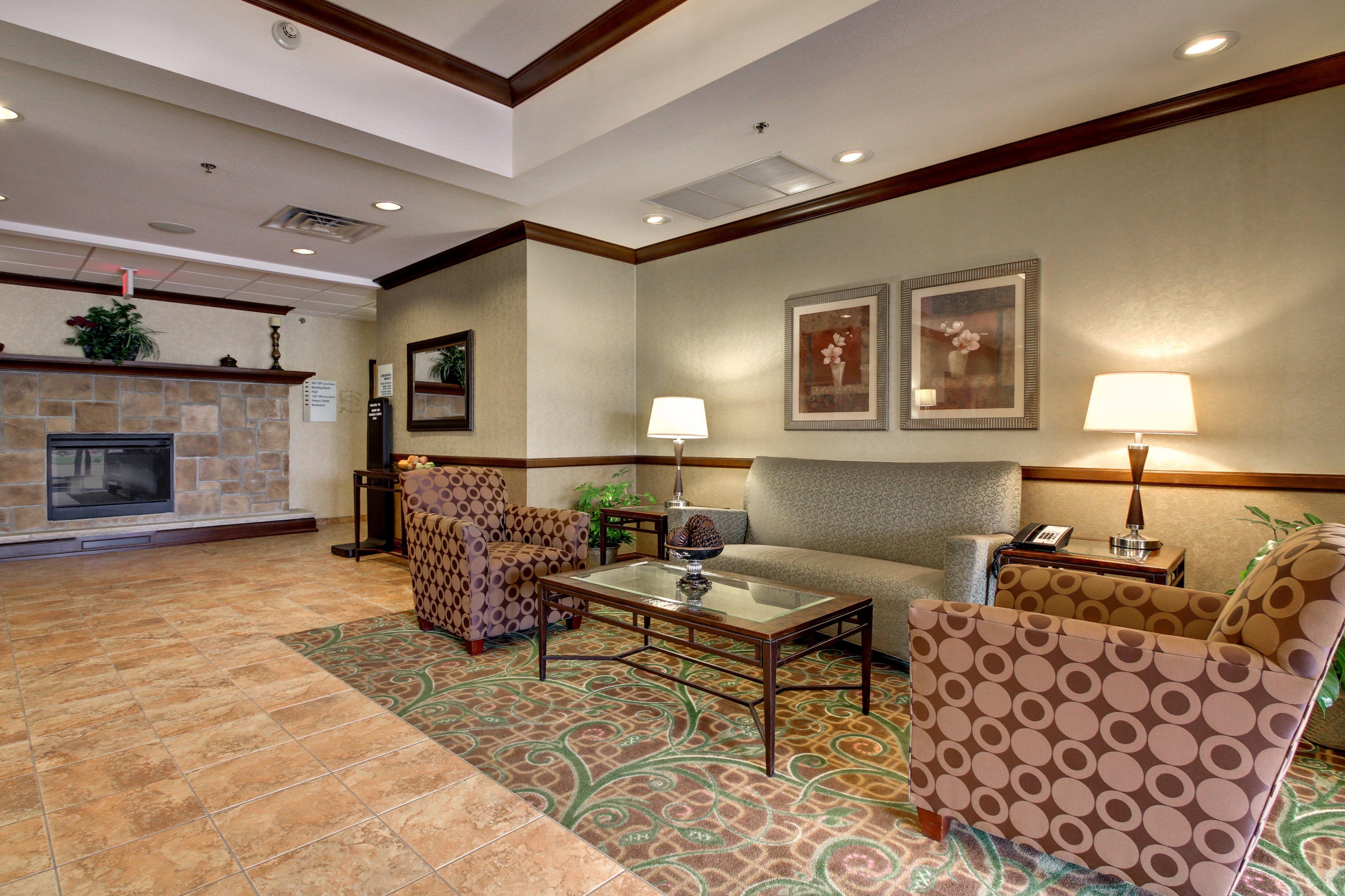 Holiday Inn Express Peru-Lasalle Area By Ihg Exterior photo